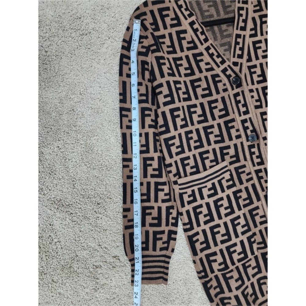 Authentic Fendi Zucca Cardigan in Brown/Black - Picture 16 of 16